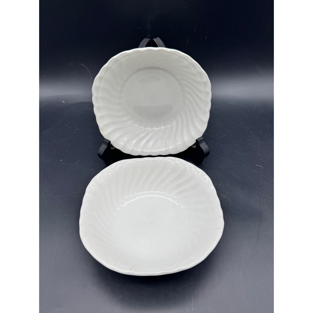 Vintage Johnson Brothers White Swirl Cereal Bowls 6" Set of 2 England Read